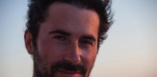 El origen de Cuando todo se derrumba (Libros del K.O., 2021)