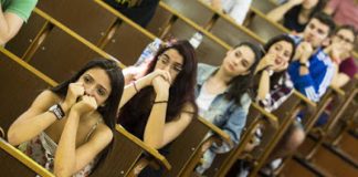 La mitad de los recién graduados en Periodismo no ejercen la profesión