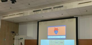 Resumen de la XVII Jornada de Viajes, Comunicación y Aventura: Contar el dolor, enfrentar la vida Fotografía tomada des del Aula Magna de la universidad Autónoma de Barcelona