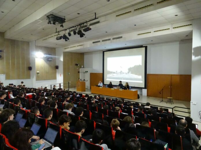 Aula Magna de la Facultad de la Comunicació de la UAB