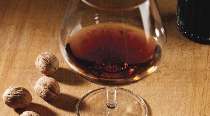 El viatge per l’elaboració de la ratafia catalana