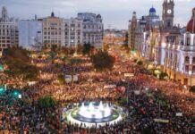 Mazón en el punt de mira un any després de la dana