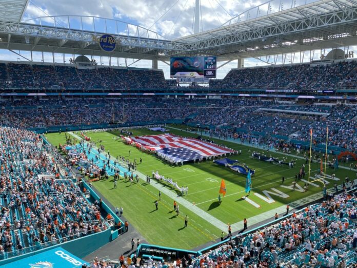 Hard_Rock_Stadium_during_the_national_anthem_before_a_Miami_Dolphins_game