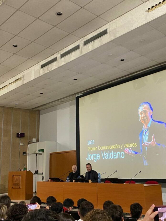 Valdano Fotografia: Julia Díaz | Jornada “Viajes, Comunicación y Aventura”