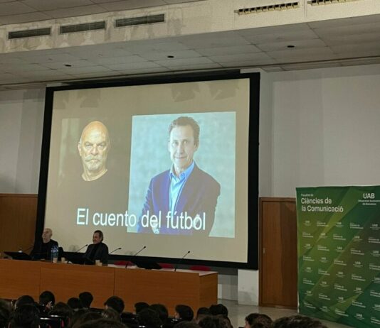 Jorge Valdano guanya el Premi Comunicació i Valors 2025: “Cambié el balón por la palabra”