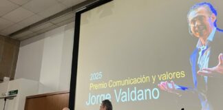 En directo: Entrega del premio «Comunicación y valores» a Jorge Valdano